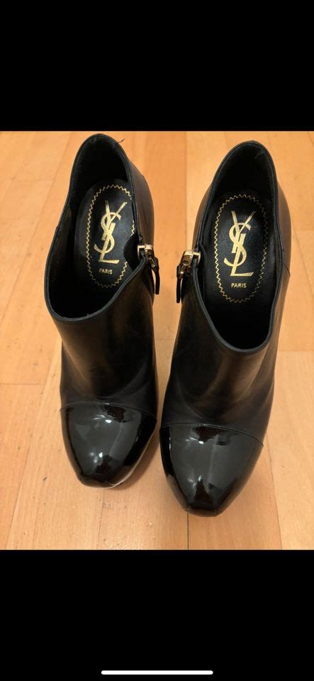 ysl stiefelette|YSL flats.